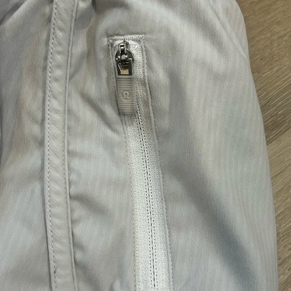 Lululemon Tracker Shorts - Picture 6 of 12
